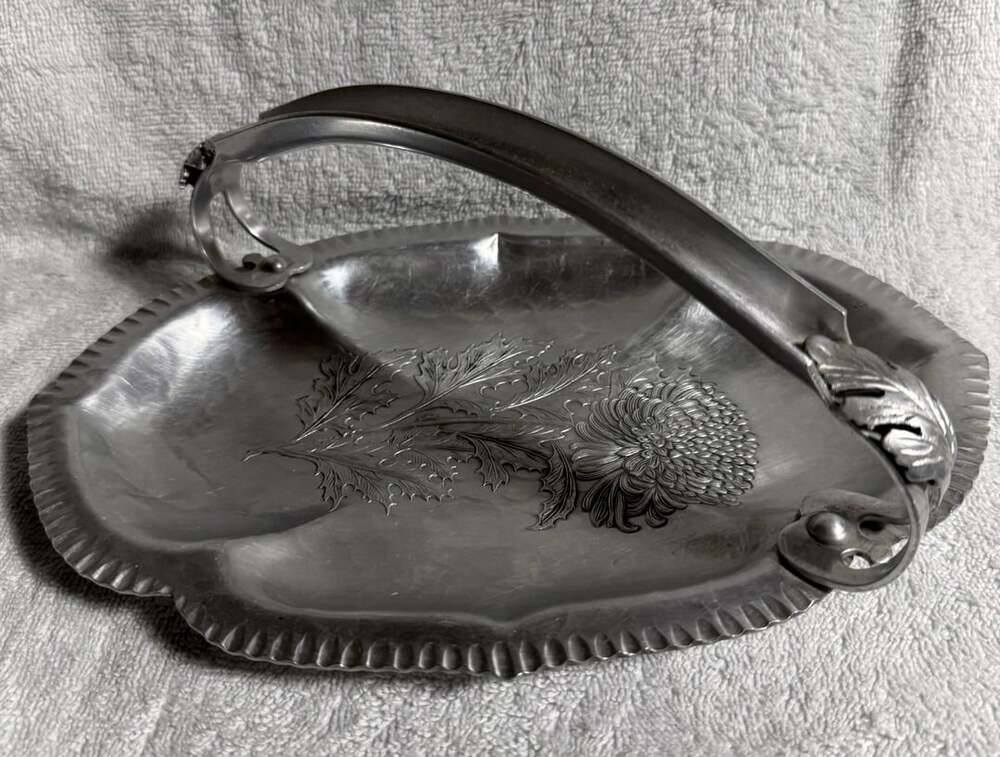 Continental Silverlook 538 Handled Tray